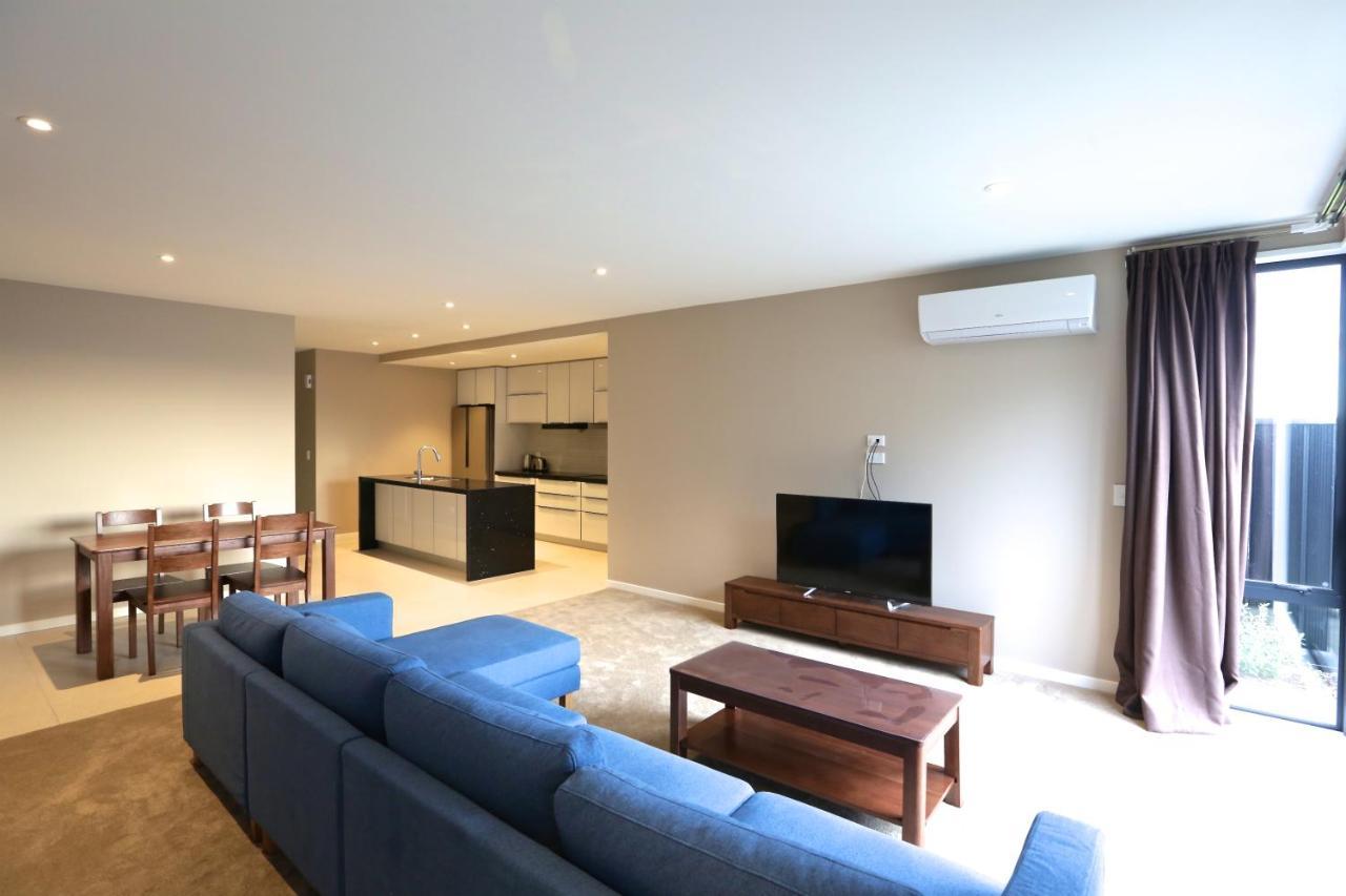 Golden Sun Apartment -Two Bedrooms, Three Bedrooms Christchurch Eksteriør bilde